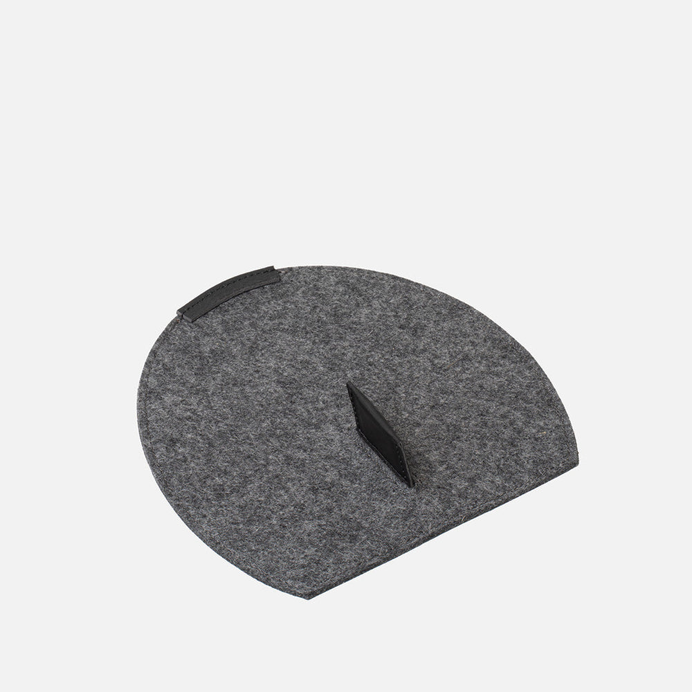 Stacja odpoczynku z filcu merynosowego 2.0 do AirPods Max 2
