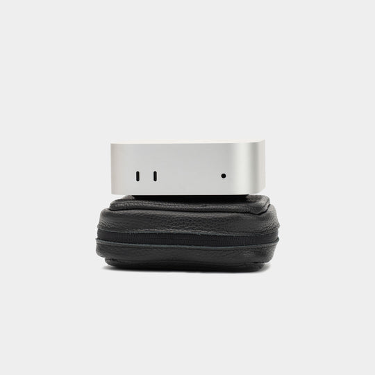 Skórzane etui licowe do Maca Mini